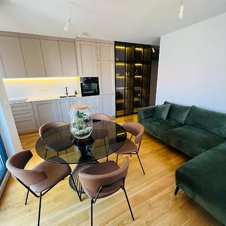 Apartment Klariss Zara Esterno foto