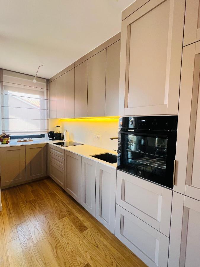 Apartment Klariss Zara Esterno foto