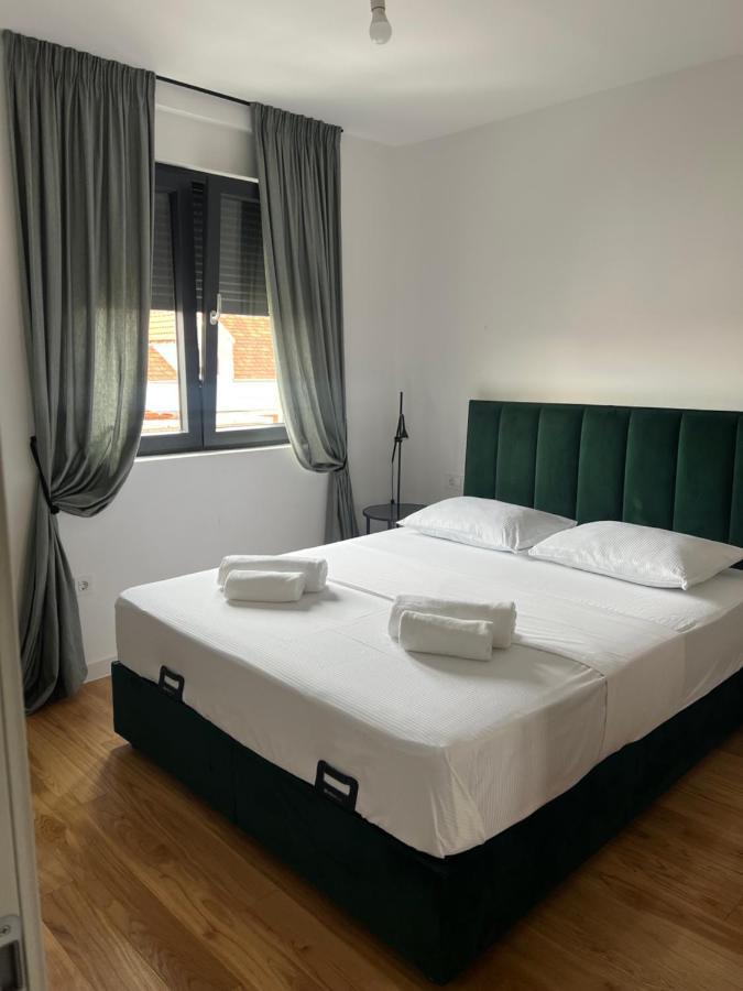 Apartment Klariss Zara Esterno foto