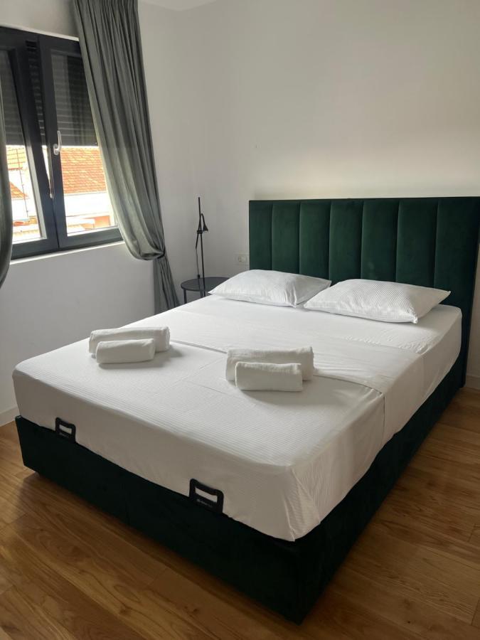 Apartment Klariss Zara Esterno foto