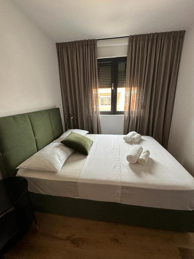 Apartment Klariss Zara Esterno foto